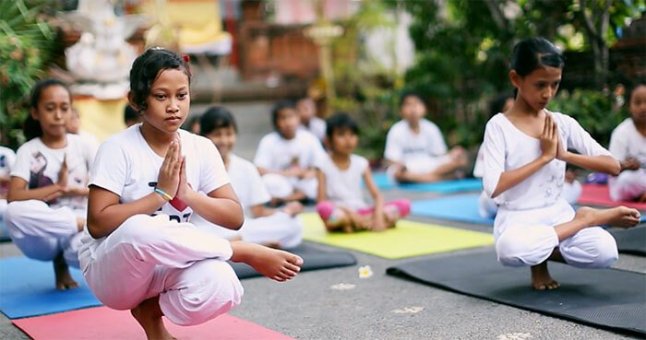 kids yoga 3